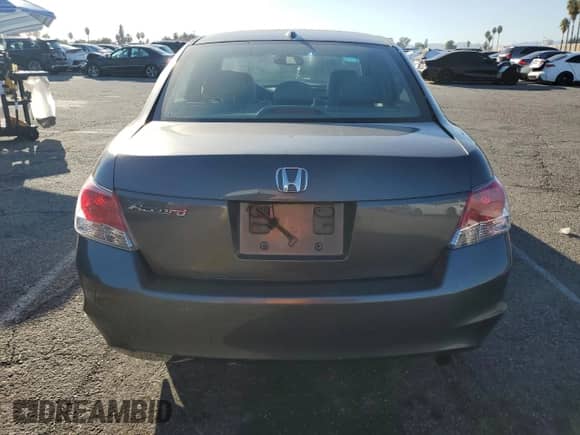 2008 Honda Accord EX-L z VIN 1HGCP26888A083248, wystawiony jako Copart lot #89918435 z przebiegiem 164 247 mil mil oraz Szkoda całkowita • Salvage title. Historia ofert i sprzedaży dostępna na DreamBid. Obrazek 6.