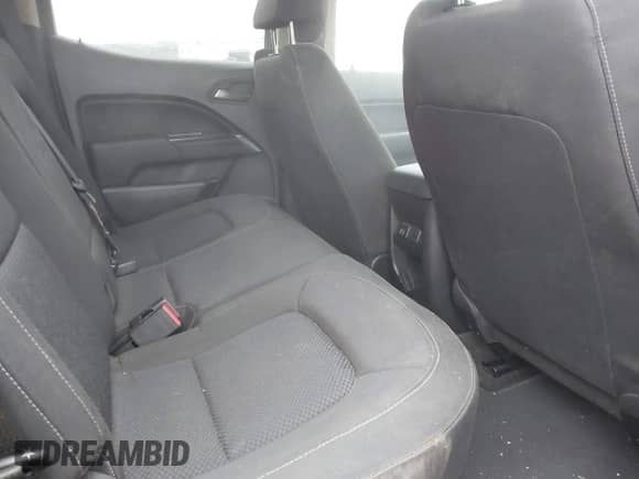 2015 Chevrolet Colorado 2WD LT z VIN 1GCGSBEA2F1217266, wystawiony jako IAAI lot #43018654 z przebiegiem 150 116 mil mil oraz . Historia ofert i sprzedaży dostępna na DreamBid. Obrazek 8.