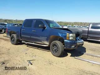 2007 Chevrolet Silverado 1500 1LT с VIN 2GCEC13C671544431, выставлен на аукционе IAAI как лот 41476046 с пробегом 133 476 миль миль и . История ставок и продаж доступна на DreamBid. Изображение 1.