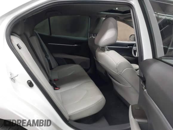 2021 Toyota Camry Hybrid XLE с VIN 4T1F31AK0MU569352, выставлен на аукционе IAAI как лот 42269290 с пробегом 80 617 миль миль и . История ставок и продаж доступна на DreamBid. Изображение 8.