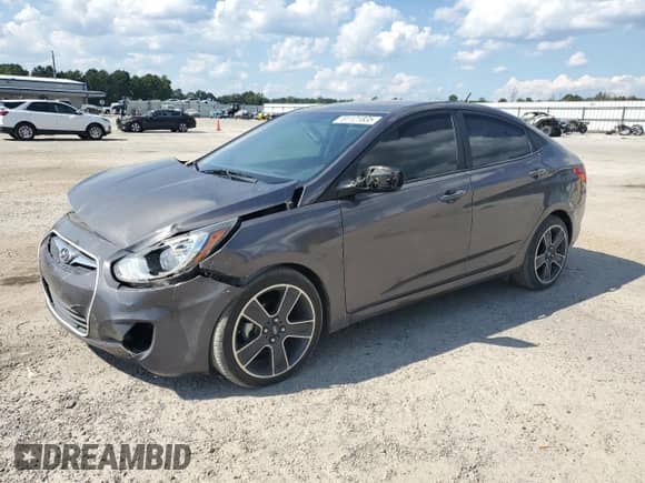 2014 Hyundai Accent GLS z VIN KMHCT4AE8EU704156, wystawiony jako Copart lot #81121835 z przebiegiem 149 131 mil mil oraz Szkoda całkowita • Salvage title. Historia ofert i sprzedaży dostępna na DreamBid. Obrazek 1.