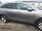 2019 Kia Sorento LX with VIN 5XYPG4A39KG532323, listed as a IAAI auction lot 41844566 with 76,987 mi miles and . Bid and sale history available at DreamBid. Image 14.