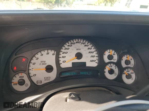 2005 Chevrolet Silverado SS с VIN 2GCEC19N351362238, выставлен на аукционе Copart как лот 82223825 с пробегом 98 929 миль миль и Списание • Salvage title. История ставок и продаж доступна на DreamBid. Изображение 9.