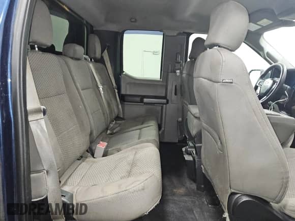 2017 Ford F-150 XL z VIN 1FTEX1E86HFA38914, wystawiony jako Copart lot #46402555 z przebiegiem 326 412 mil mil oraz Czysty tytuł • Clean title. Historia ofert i sprzedaży dostępna na DreamBid. Obrazek 10.