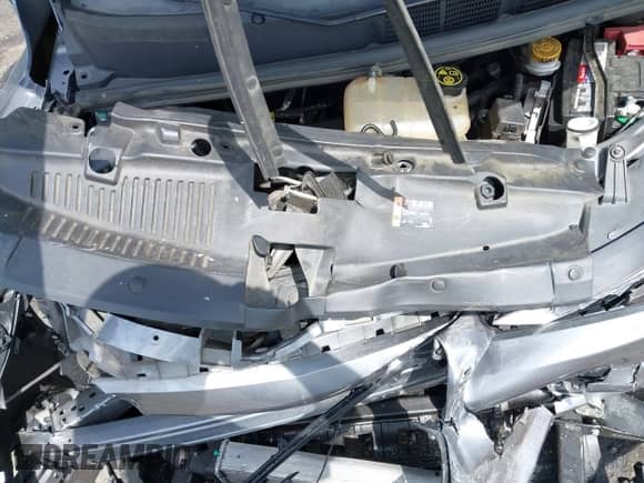 2020 Chevrolet Trax LS z VIN 3GNCJKSB0LL138284, wystawiony jako IAAI lot #43056543 z przebiegiem Nie podano mil oraz . Historia ofert i sprzedaży dostępna na DreamBid. Obrazek 10.