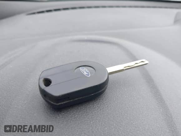 2014 Ford Escape SE z VIN 1FMCU0GX4EUD79133, wystawiony jako IAAI lot #42881509 z przebiegiem 158 715 mil mil oraz . Historia ofert i sprzedaży dostępna na DreamBid. Obrazek 11.