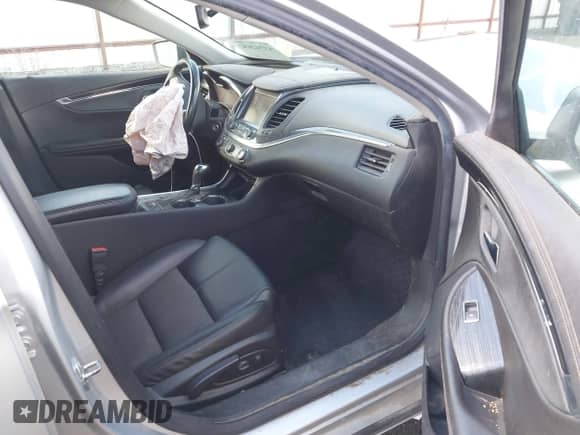 2016 Chevrolet Impala LT z VIN 2G1105SA1G9176118, wystawiony jako IAAI lot #43342652 z przebiegiem 230 051 mil mil oraz . Historia ofert i sprzedaży dostępna na DreamBid. Obrazek 5.