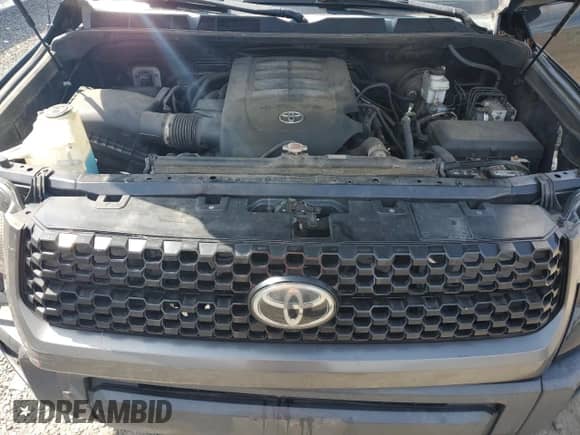 2019 Toyota Tundra SR с VIN 5TFUM5F13KX081041, выставлен на аукционе Copart как лот 68905215 с пробегом 272 811 миль миль и Списание • Salvage title. История ставок и продаж доступна на DreamBid. Изображение 11.