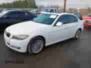 2010 BMW 3 Series 335d с VIN WBAPN7C54AA777998, выставлен на аукционе IAAI как лот 41765440 с пробегом 165 611 миль миль и . История ставок и продаж доступна на DreamBid. Изображение 2.