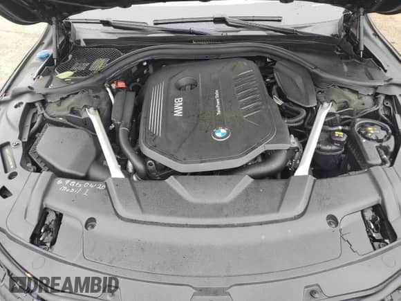 2019 BMW 7 Series 740i xDrive with VIN WBA7E4C52KGV28841, listed as a Copart auction lot 56567375 with 162,220 mi miles and Salvage title. Bid and sale history available at DreamBid. Image 11.