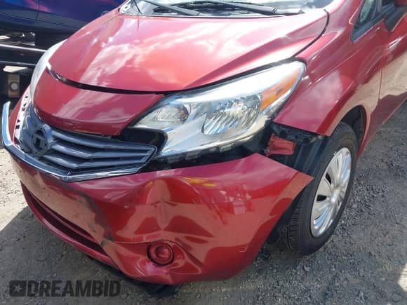 2016 Nissan Note SV z VIN 3N1CE2CP0GL405925, wystawiony jako IAAI lot #43025453 z przebiegiem 175 429 mil mil oraz . Historia ofert i sprzedaży dostępna na DreamBid. Obrazek 6.