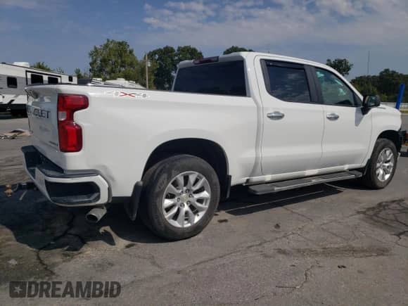 2020 Chevrolet Silverado 1500 Custom with VIN 1GCPYBEH8LZ343379, listed as a Copart auction lot 71993955 with 105,072 mi miles and Salvage title. Bid and sale history available at DreamBid. Image 3.