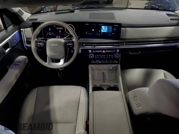 2025 Hyundai Santa Fe Calligraphy с VIN 5NMP5DG10SH035484, выставлен на аукционе Copart как лот 65000065 с пробегом 6 471 миль миль и Списание • Salvage title. История ставок и продаж доступна на DreamBid. Изображение 8.