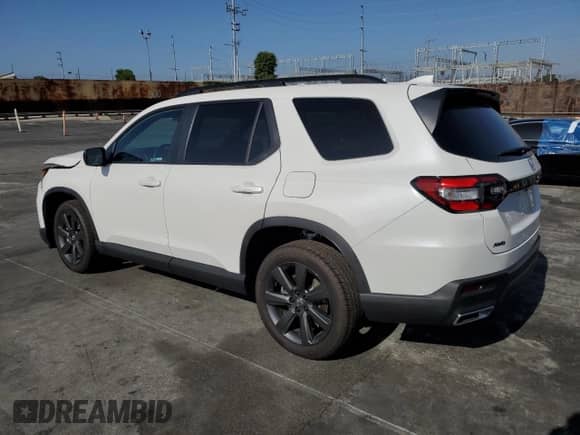 2025 Honda Pilot Sport z VIN 5FNYG1H33SB122231, wystawiony jako Copart lot #61250615 z przebiegiem 4 985 mil mil oraz Szkoda całkowita • Salvage title. Historia ofert i sprzedaży dostępna na DreamBid. Obrazek 2.