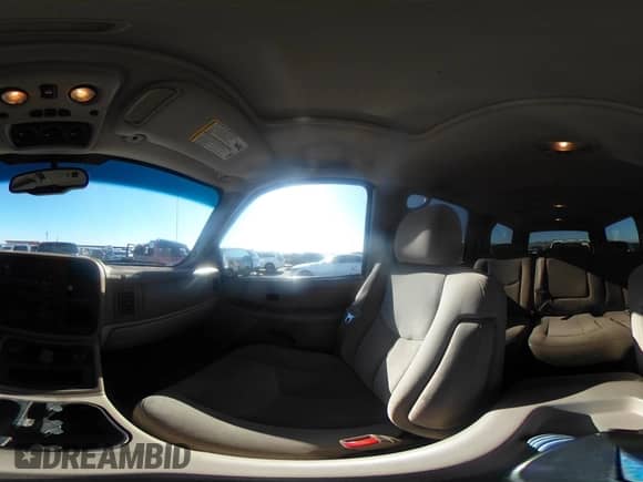 2005 Chevrolet Suburban LT with VIN 3GNEC16Z35G156200, listed as a IAAI auction lot 42543464 with 134,457 mi miles and . Bid and sale history available at DreamBid. Image 18.