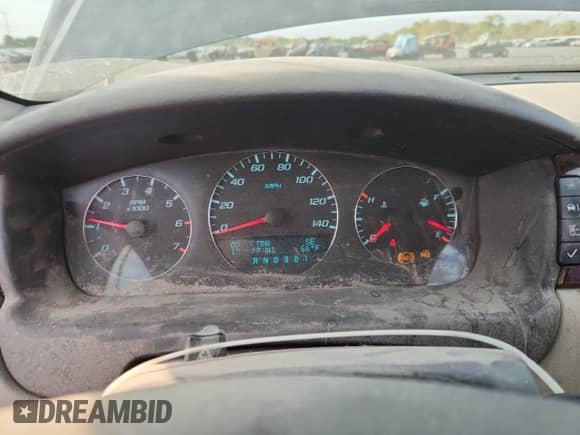 2011 Chevrolet Impala LTZ with VIN 2G1WC5EM1B1170345, listed as a Copart auction lot 84919955 with 154,877 mi miles and Salvage title. Bid and sale history available at DreamBid. Image 9.