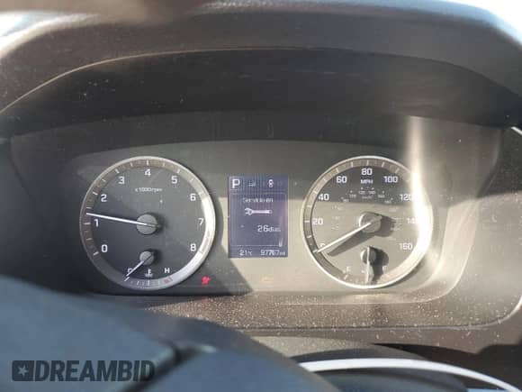 2016 Hyundai Sonata SE с VIN 5NPE24AF5GH380685, выставлен на аукционе Copart как лот 86595185 с пробегом 97 767 миль миль и Чистый • Clean title. История ставок и продаж доступна на DreamBid. Изображение 9.