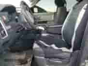 2010 Dodge 2500 TRX z VIN 3D7UT2CL4AG129954, wystawiony jako Copart lot #88090245 z przebiegiem 229 856 mil mil oraz Czysty tytuł • Clean title. Historia ofert i sprzedaży dostępna na DreamBid. Obrazek 7.