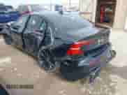 2024 Volvo S60 Plus Black Edition z VIN 7JRL12TH3RG282146, wystawiony jako IAAI lot #41623650 z przebiegiem Nie podano mil oraz . Historia ofert i sprzedaży dostępna na DreamBid. Obrazek 3.