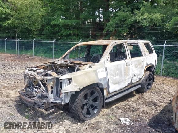 2019 Chevrolet Tahoe LS with VIN 1GNSKAKC0KR341436, listed as a IAAI auction lot 42749185 with Not provided miles and . Bid and sale history available at DreamBid. Image 6.