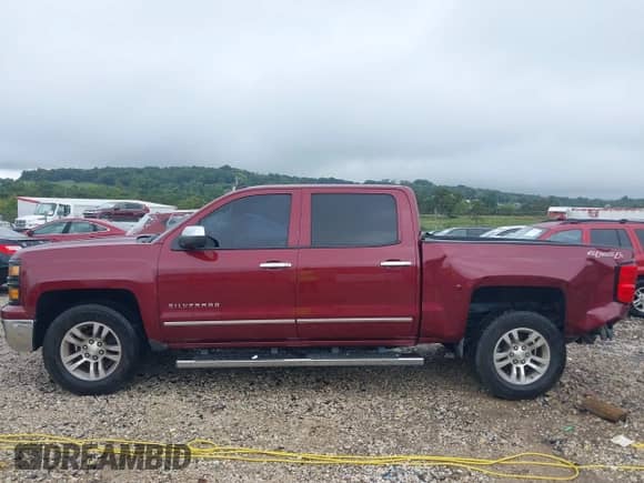 2014 Chevrolet Silverado 1500 LTZ with VIN 3GCUKSEC5EG205617, listed as a IAAI auction lot 43256712 with 116,511 mi miles and . Bid and sale history available at DreamBid. Image 14.