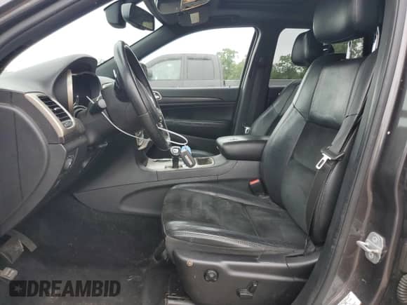 2014 Jeep Grand Cherokee Laredo z VIN 1C4RJFAG2EC527904, wystawiony jako Copart lot #68935435 z przebiegiem 164 107 mil mil oraz Szkoda całkowita • Salvage title. Historia ofert i sprzedaży dostępna na DreamBid. Obrazek 7.