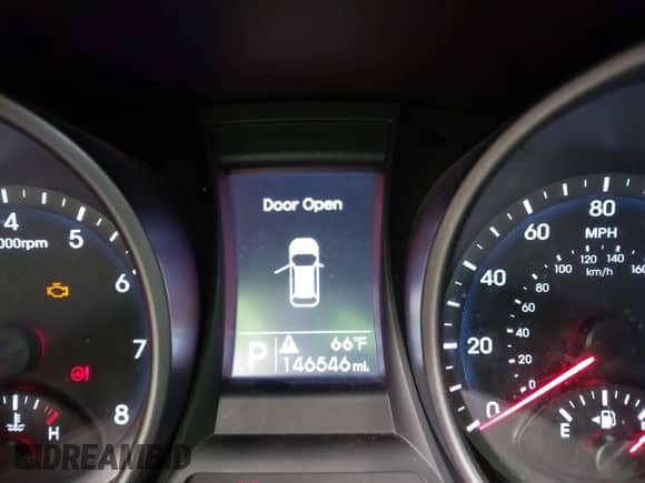 2016 Hyundai Santa Fe с VIN 5XYZU3LBXGG371746, выставлен на аукционе IAAI как лот 43396831 с пробегом 146 546 миль миль и . История ставок и продаж доступна на DreamBid. Изображение 15.