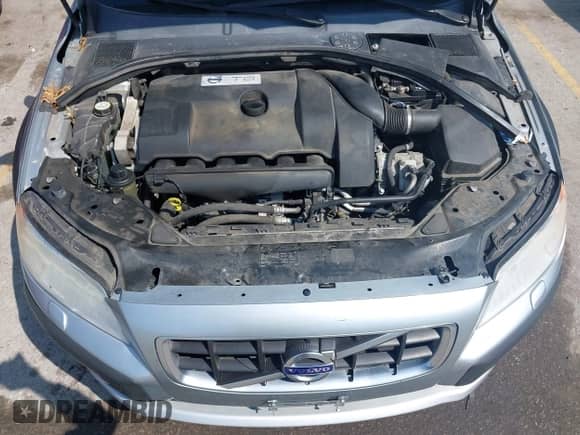 2010 Volvo XC70 3.0T с VIN YV4992BZ6A1084760, выставлен на аукционе IAAI как лот 42071652 с пробегом 175 730 миль миль и . История ставок и продаж доступна на DreamBid. Изображение 10.