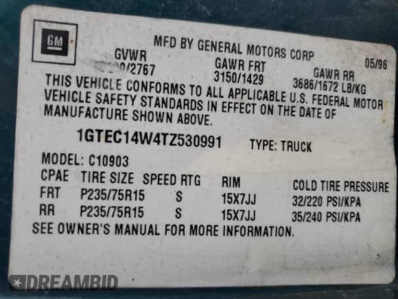 1996 GMC Sierra 1500 с VIN 1GTEC14W4TZ530991, выставлен на аукционе Copart как лот 43783425 с пробегом 243 467 миль миль и Списание • Salvage title. История ставок и продаж доступна на DreamBid. Изображение 14.