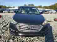 2017 Hyundai Santa Fe 2.4L z VIN 5NMZTDLB4HH030584, wystawiony jako Copart lot #85115785 z przebiegiem 114 876 mil mil oraz Czysty tytuł • Clean title. Historia ofert i sprzedaży dostępna na DreamBid. Obrazek 5.