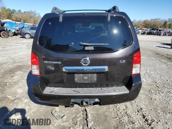 2011 Nissan Pathfinder LE with VIN 5N1AR1NN7BC607563, listed as a Copart auction lot 84707344 with 149,097 mi miles and Salvage title. Bid and sale history available at DreamBid. Image 6.