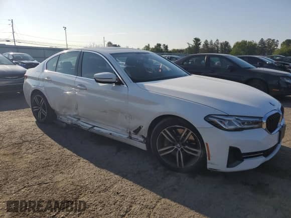 2022 BMW 5 Series 530i xDrive with VIN WBA13BJ0XNWX59567, listed as a Copart auction lot 68179975 with Not provided miles and Salvage title. Bid and sale history available at DreamBid. Image 4.