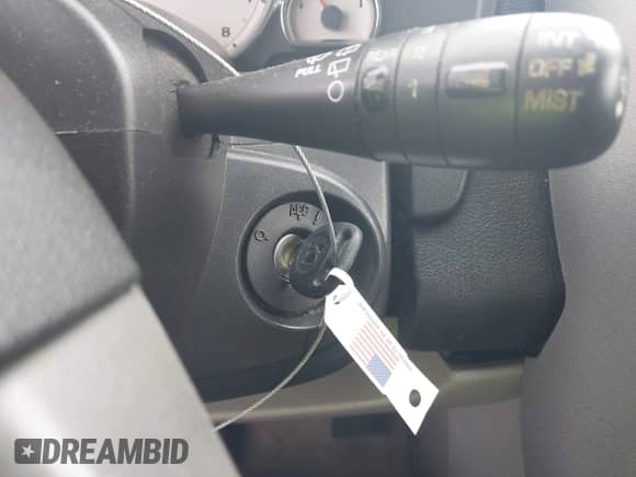 2005 Saturn VUE with VIN 5GZCZ53485S814020, listed as a IAAI auction lot 43438644 with 237,542 mi miles and . Bid and sale history available at DreamBid. Image 11.