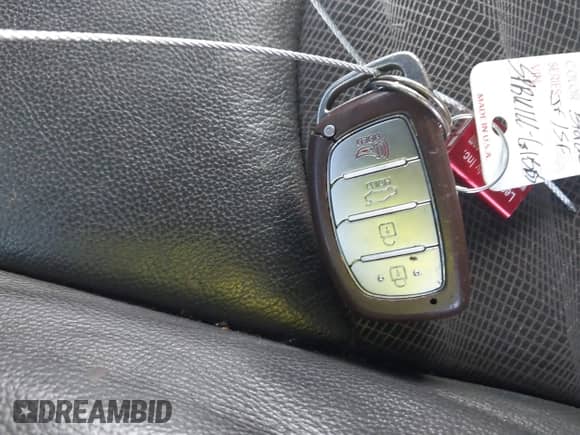 2017 Hyundai Sonata Sport with VIN 5NPE34AFXHH556161, listed as a IAAI auction lot 43277147 with 149,001 mi miles and . Bid and sale history available at DreamBid. Image 11.