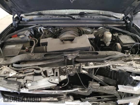 2017 Chevrolet Suburban Premier с VIN 1GNSKJKC0HR202609, выставлен на аукционе Copart как лот 70546165 с пробегом 130 653 миль миль и Списание • Salvage title. История ставок и продаж доступна на DreamBid. Изображение 12.