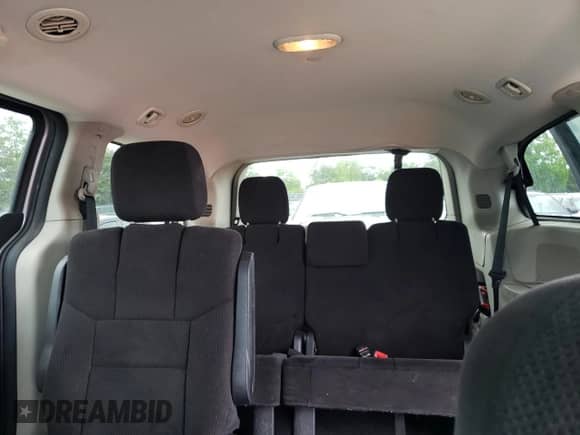 2013 Dodge Grand Caravan SE with VIN 2C4RDGBGXDR651484, listed as a Copart auction lot 56409815 with 246,308 mi miles and Clean title. Bid and sale history available at DreamBid. Image 10.