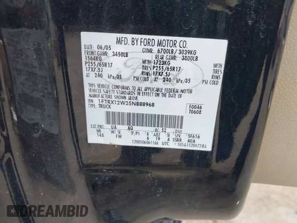 2005 Ford F-150 STX with VIN 1FTRX12W35NB88968, listed as a IAAI auction lot 43512094 with 177,869 mi miles and . Bid and sale history available at DreamBid. Image 9.