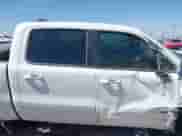 2020 Ram 1500 Big Horn z VIN 1C6RREFT7LN386295, wystawiony jako IAAI lot #41896231 z przebiegiem 90 444 mil mil oraz . Historia ofert i sprzedaży dostępna na DreamBid. Obrazek 13.