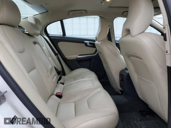 2017 Volvo S60 Dynamic с VIN YV140MTL2H2424210, выставлен на аукционе Copart как лот 66112115 с пробегом 114 644 миль миль и Списание • Salvage title. История ставок и продаж доступна на DreamBid. Изображение 10.
