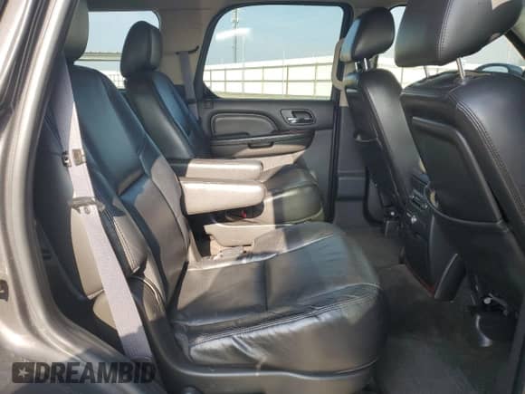 2011 Cadillac Escalade with VIN 1GYS3AEF4BR161964, listed as a Copart auction lot 83394334 with 147,525 mi miles and Salvage title. Bid and sale history available at DreamBid. Image 12.