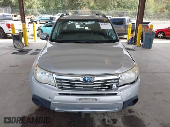 2009 Subaru Forester X with VIN JF2SH63619H783687, listed as a IAAI auction lot 43368886 with 139,346 mi miles and . Bid and sale history available at DreamBid. Image 13.