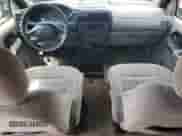 2002 Chevrolet Venture Plus 1SB z VIN 1GNDX03E62D144899, wystawiony jako Copart lot #59550085 z przebiegiem 165 041 mil mil oraz Czysty tytuł • Clean title. Historia ofert i sprzedaży dostępna na DreamBid. Obrazek 8.