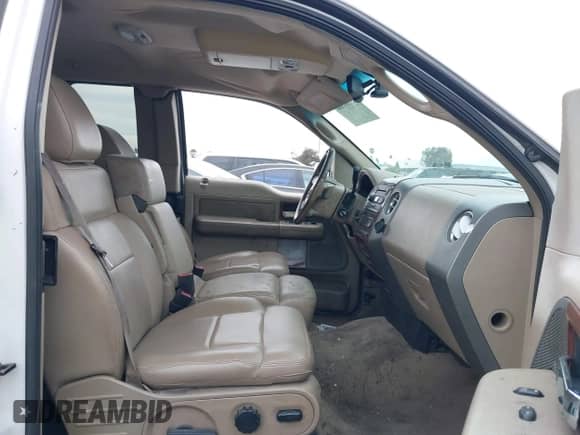 2006 Ford F-150 XLT with VIN 1FTPX12596FA22609, listed as a IAAI auction lot 43109366 with 190,838 mi miles and . Bid and sale history available at DreamBid. Image 5.