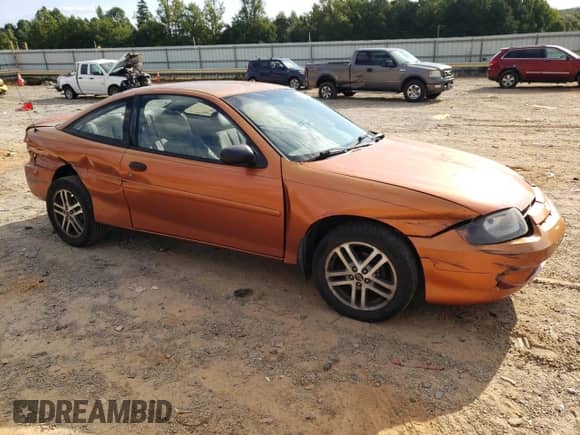 2004 Chevrolet Cavalier z VIN 1G1JC12F747164323, wystawiony jako Copart lot #70750165 z przebiegiem 235 389 mil mil oraz Szkoda całkowita • Salvage title. Historia ofert i sprzedaży dostępna na DreamBid. Obrazek 4.