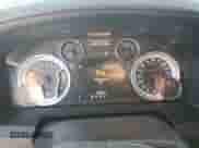 2015 Ram 1500 Laramie z VIN 1C6RR7VT3FS739991, wystawiony jako Copart lot #65370555 z przebiegiem 112 944 mil mil oraz Szkoda całkowita • Salvage title. Historia ofert i sprzedaży dostępna na DreamBid. Obrazek 9.