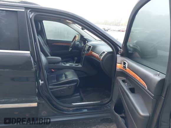 2012 Jeep Grand Cherokee Overland Summit z VIN 1C4RJFCT9CC270571, wystawiony jako IAAI lot #43315764 z przebiegiem 190 329 mil mil oraz . Historia ofert i sprzedaży dostępna na DreamBid. Obrazek 5.