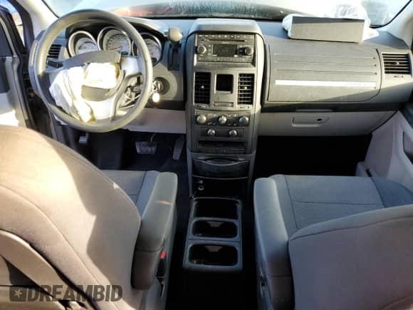 2008 Dodge Grand Caravan SE с VIN 2D8HN44H88R145771, выставлен на аукционе Copart как лот 84870365 с пробегом 177 859 миль миль и Списание • Salvage title. История ставок и продаж доступна на DreamBid. Изображение 8.