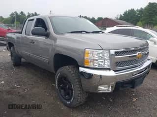 2012 Chevrolet Silverado 1500 LT z VIN 1GCRKSE74CZ330209, wystawiony jako IAAI lot #42634242 z przebiegiem 132 753 mil mil oraz . Historia ofert i sprzedaży dostępna na DreamBid. Obrazek 1.