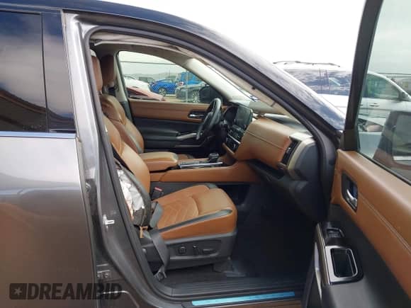 2023 Nissan Pathfinder Platinum with VIN 5N1DR3DG2PC250280, listed as a IAAI auction lot 42248770 with 31,154 mi miles and . Bid and sale history available at DreamBid. Image 5.
