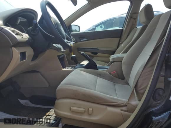 2009 Honda Accord LX-P с VIN 1HGCP26439A186835, выставлен на аукционе Copart как лот 60517285 с пробегом 190 930 миль миль и На запчасти • Non repairable. История ставок и продаж доступна на DreamBid. Изображение 7.